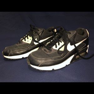 Nike Air Max 90 Essential Black White (women)